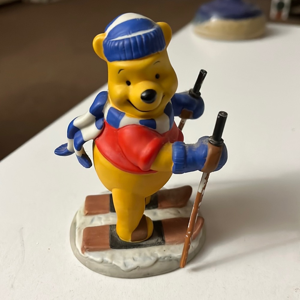 Skiing Winnie The Pooh figurine!